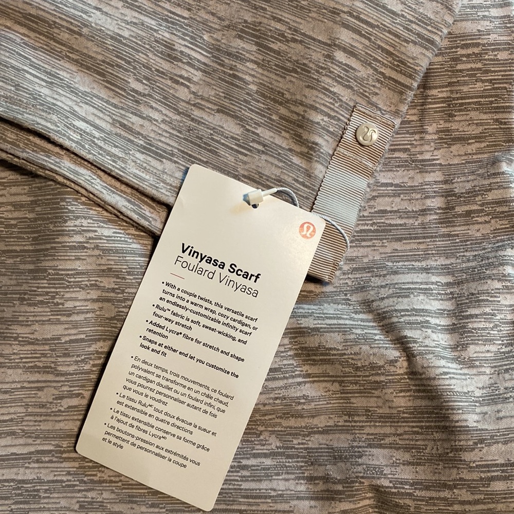 Lululemon Vinyasa scarf wrap multi use gray white heathered
